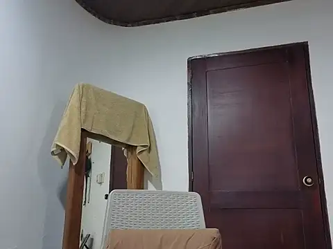 jackbigcock11 online show from April 25, 2:14 am