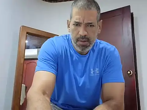 Snapshot of jackbigcock11 chatting on February 15, 1:32 pm jackbigcock11 online show from February 15, 1:32 pm