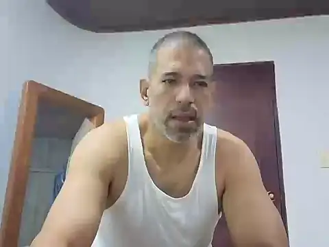 Snapshot of jackbigcock11 chatting on February 8, 11:08 am jackbigcock11 online show from February 8, 11:08 am