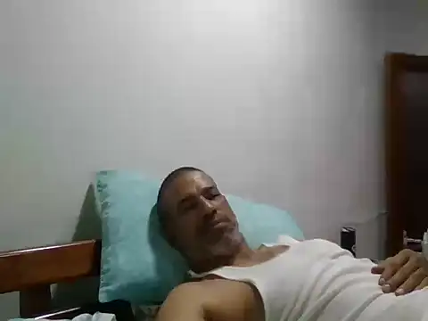 jackbigcock11 online show from November 22, 1:10 pm