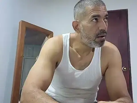 Snapshot of jackbigcock11 chatting on February 7, 7:38 am jackbigcock11 online show from February 7, 7:38 am