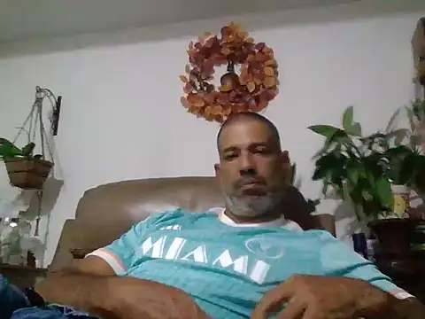 jackbigcock11 online show from November 1, 1:23 am