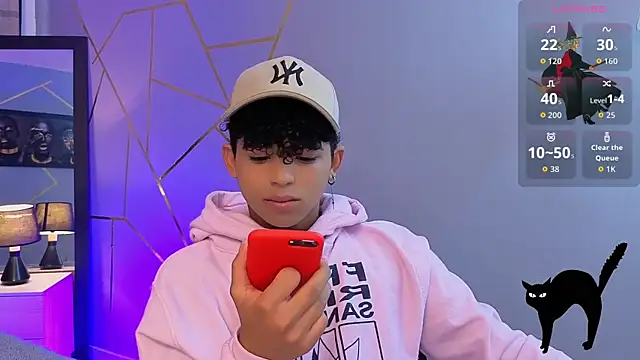 Noah Smith04 online show from October 27, 3:13 pm