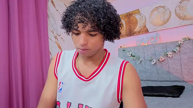 Noah Smith04 online show from March 4, 12:46 pm