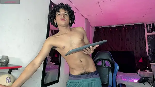 Noah Smith04 online show from April 11, 5:04 am