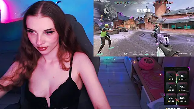Snapshot of AmyBoop chatting on October 17, 9:05 pm AmyBoop online show from October 17, 9:05 pm