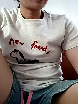 Blythe 69 online show from February 17, 2:31 am