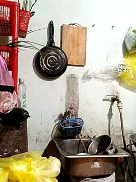 Blythe 69 online show from February 24, 1:17 am