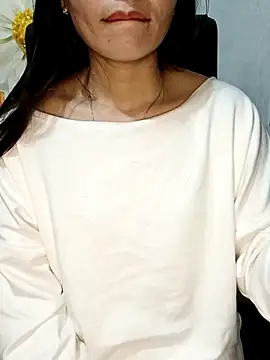 Blythe 69 online show from November 22, 10:19 pm