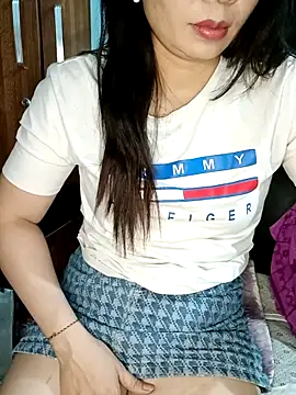 Blythe 69 online show from March 13, 11:32 pm