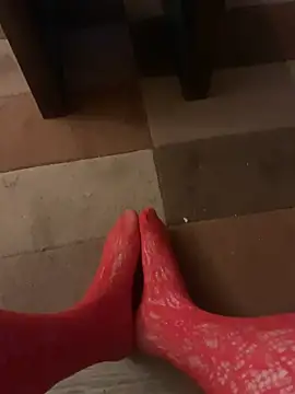 footsy35 online show from January 17, 8:07 am