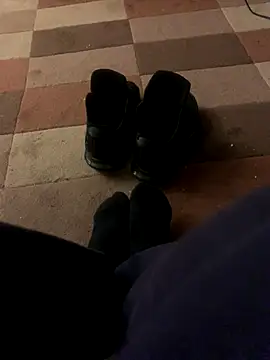 footsy35 online show from December 21, 6:48 am