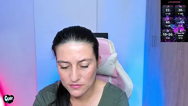 Saskyaa online show from November 26, 2:22 am