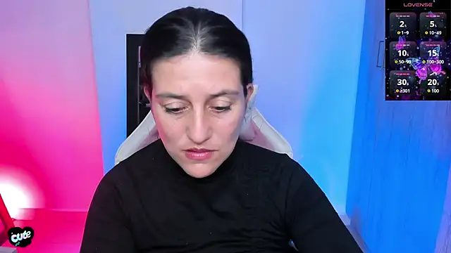 Saskyaa online show from November 27, 2:39 pm