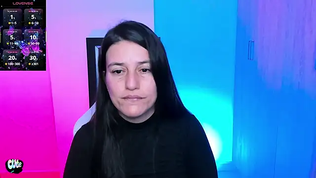 Saskyaa online show from March 19, 1:43 am