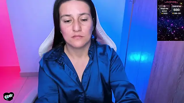 Saskyaa online show from May 14, 2:52 am