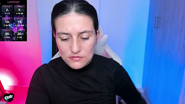 Saskyaa online show from November 28, 2:45 am