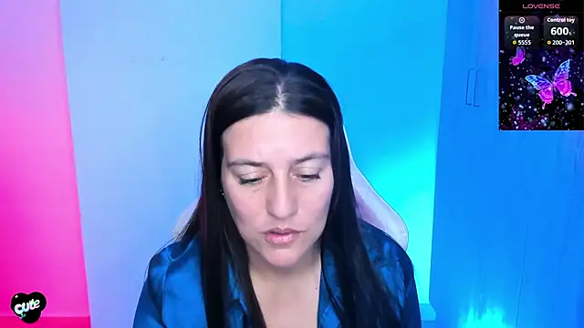 Saskyaa online show from December 2, 2:56 am