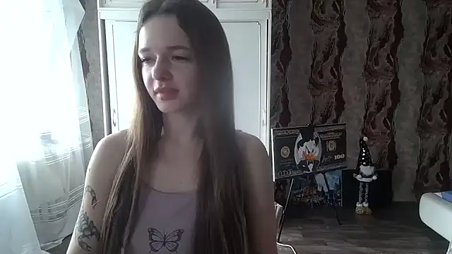 Snapshot of samanta55555 chatting on March 15, 8:15 am samanta55555 online show from March 15, 8:15 am