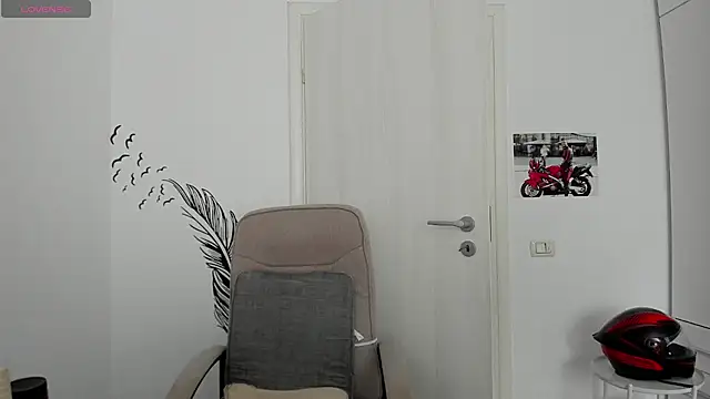 ZackFraser online show from March 27, 6:22 am