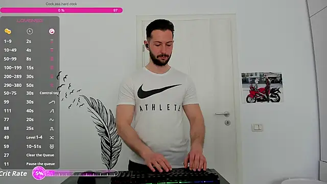 ZackFraser online show from April 9, 6:19 am