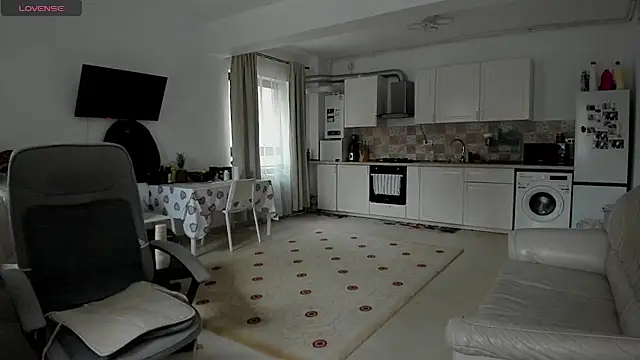 ZackFraser online show from November 12, 9:13 am