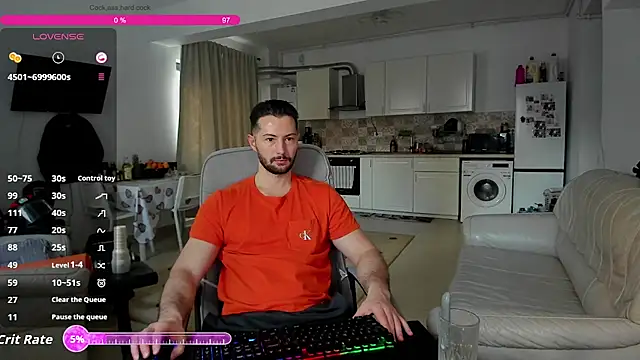 ZackFraser online show from December 4, 10:25 am