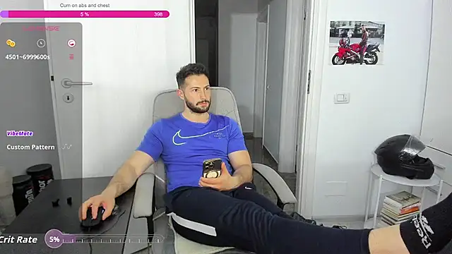 ZackFraser online show from June 2, 9:04 pm