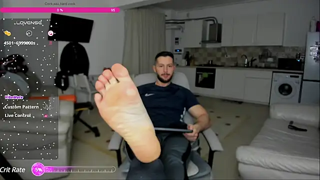 ZackFraser online show from February 9, 5:08 am