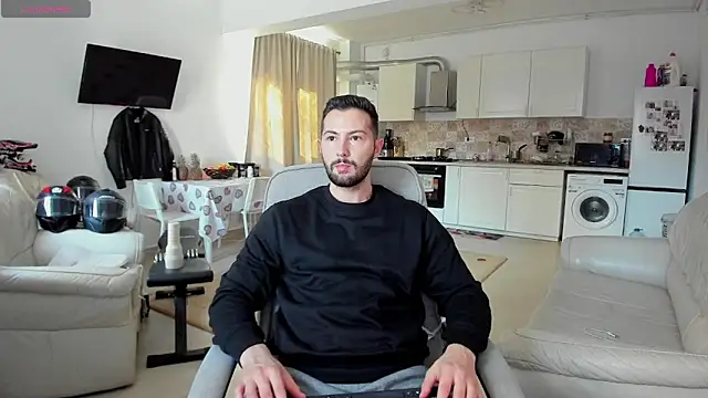 ZackFraser online show from October 30, 9:40 am