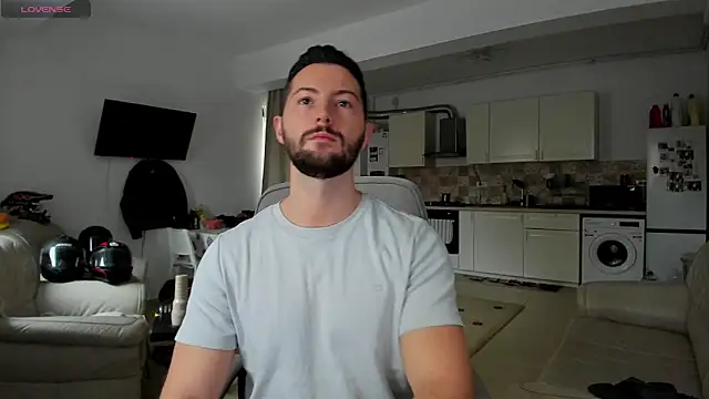 ZackFraser online show from November 5, 9:56 am