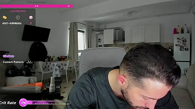 ZackFraser online show from December 5, 10:58 am