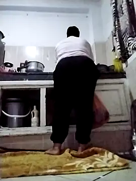 Snapshot of nayakaA7 chatting on November 19, 7:14 pm nayakaA7 online show from November 19, 7:14 pm