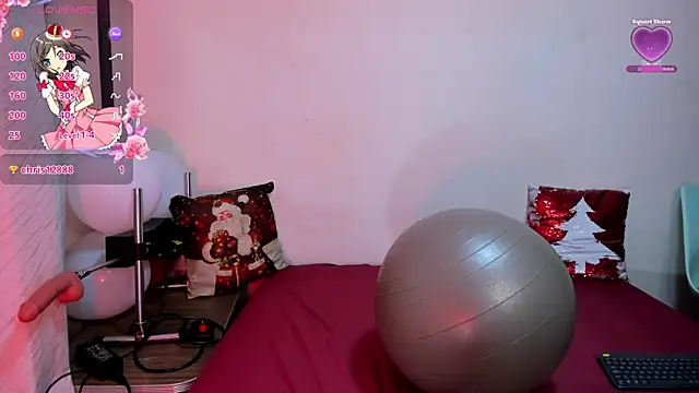 cleopatraa online show from December 1, 8:32 pm