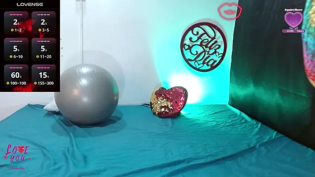 cleopatraa online show from March 13, 8:43 pm