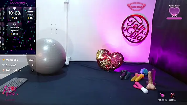 cleopatraa online show from March 14, 11:22 pm