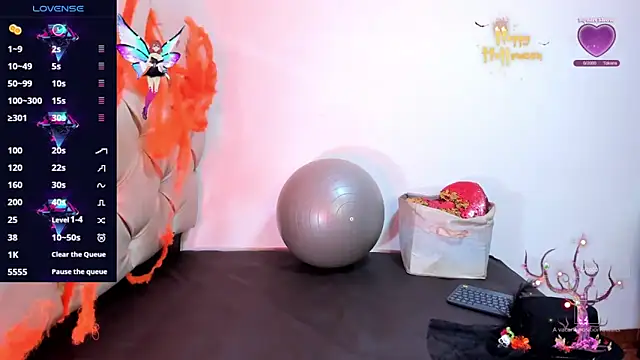 cleopatraa online show from November 1, 5:18 pm