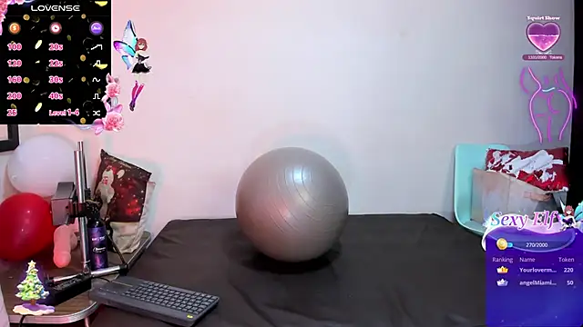 cleopatraa online show from December 13, 8:04 pm