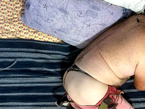 Onesieboy4daddys online show from September 21, 9:14 am