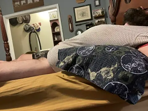 Onesieboy4daddys online show from April 19, 8:26 am