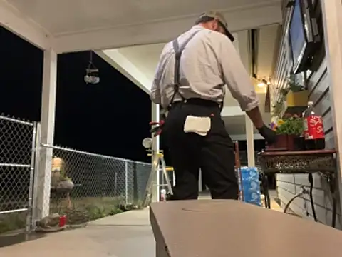 Onesieboy4daddys online show from April 8, 8:05 am