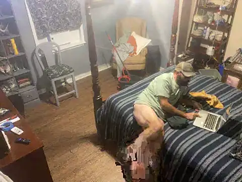 Onesieboy4daddys online show from November 25, 4:57 am