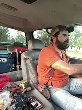 Onesieboy4daddys online show from April 10, 11:34 pm