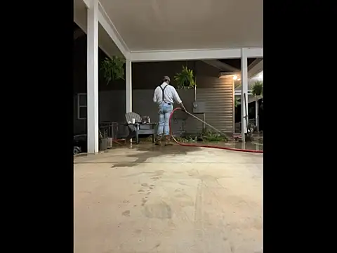 Onesieboy4daddys online show from May 9, 3:21 am