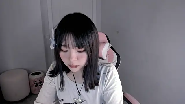 hee young11 online show from November 26, 8:20 pm