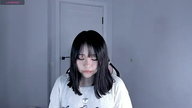 hee young11 online show from December 4, 5:56 pm