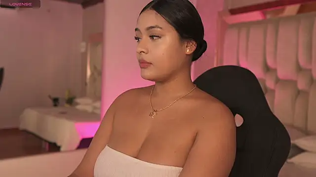 Kleverly Manson1 online show from November 27, 8:09 pm