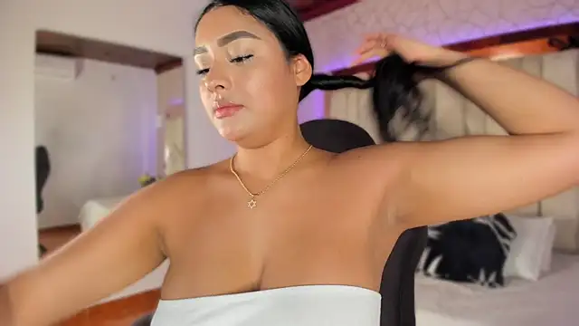 Kleverly Manson1 online show from September 15, 8:09 pm