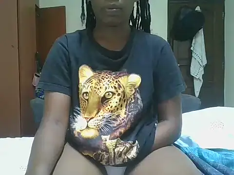 Sweetchoco5 online show from March 7, 7:08 pm