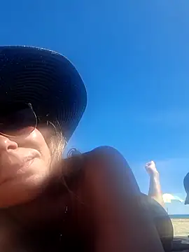 Maryli-O online show from April 16, 12:06 pm